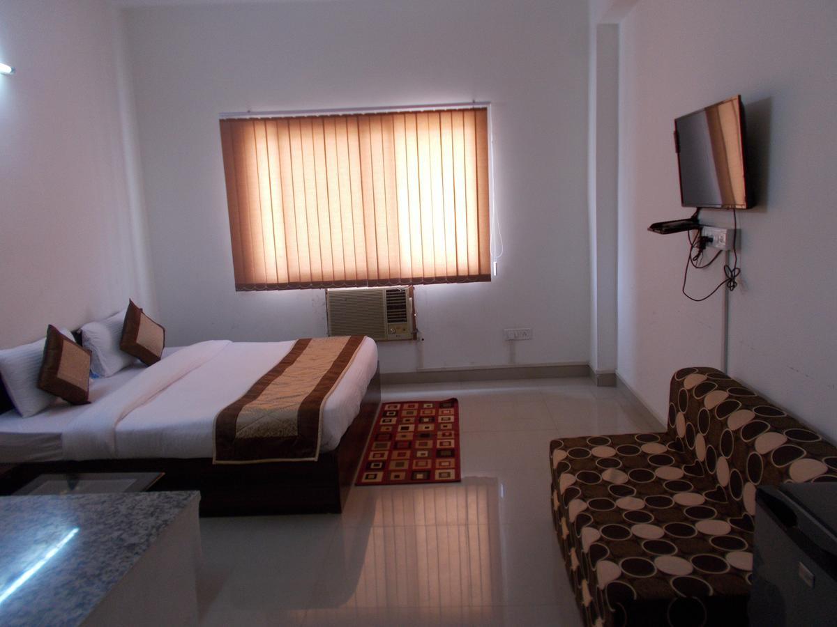 The Radiance Suites And Apartment นิวเดลี ภายนอก รูปภาพ