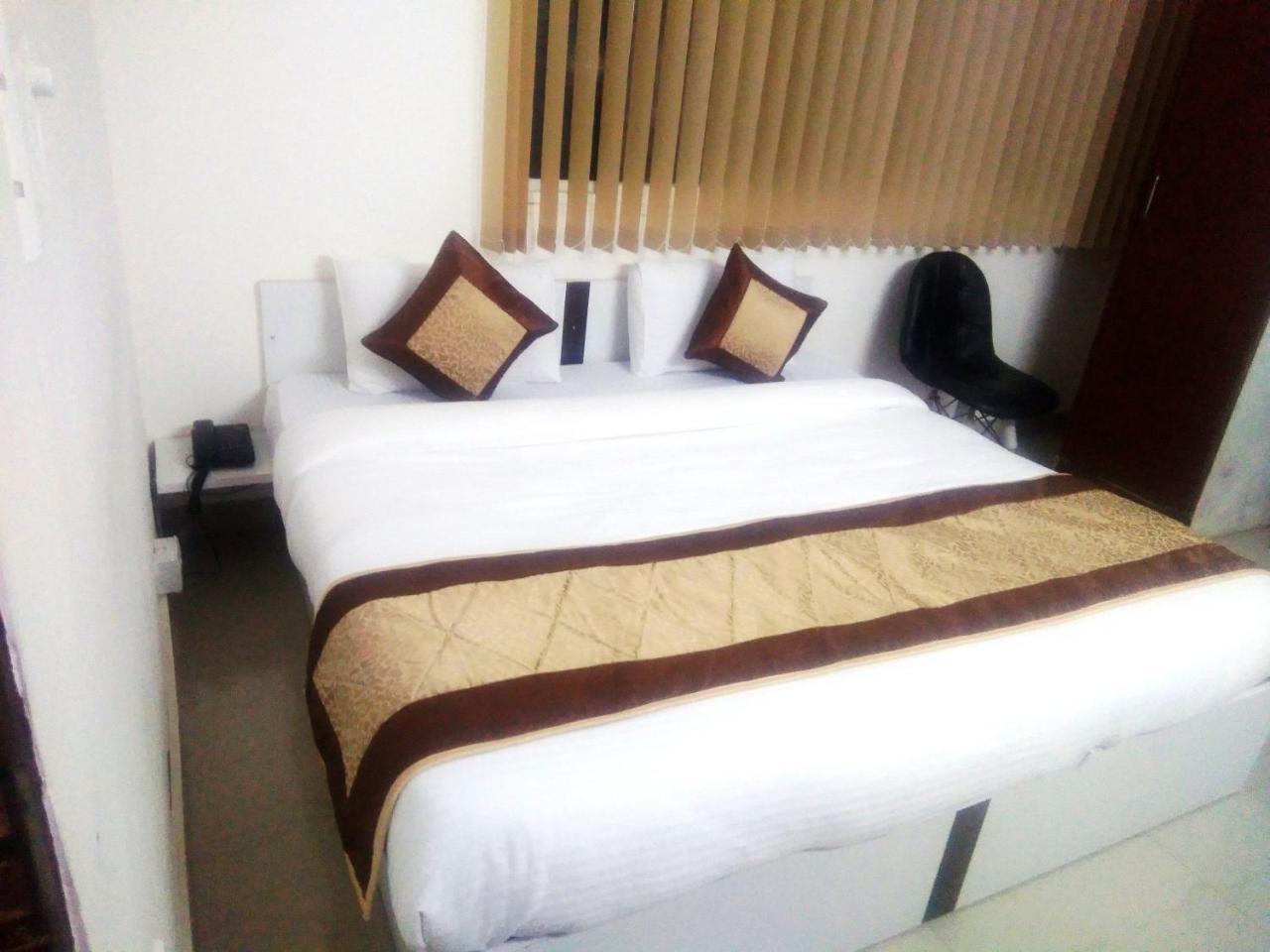 The Radiance Suites And Apartment นิวเดลี ภายนอก รูปภาพ